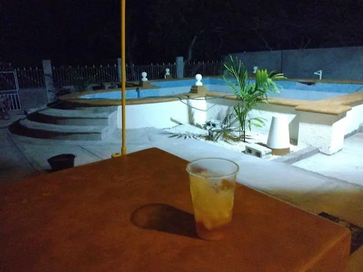 Indigo Beach Villa Black River